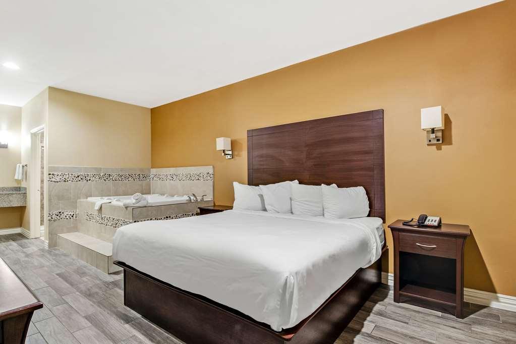 Americas Best Value Inn - Fm 529 Jersey Village Room photo