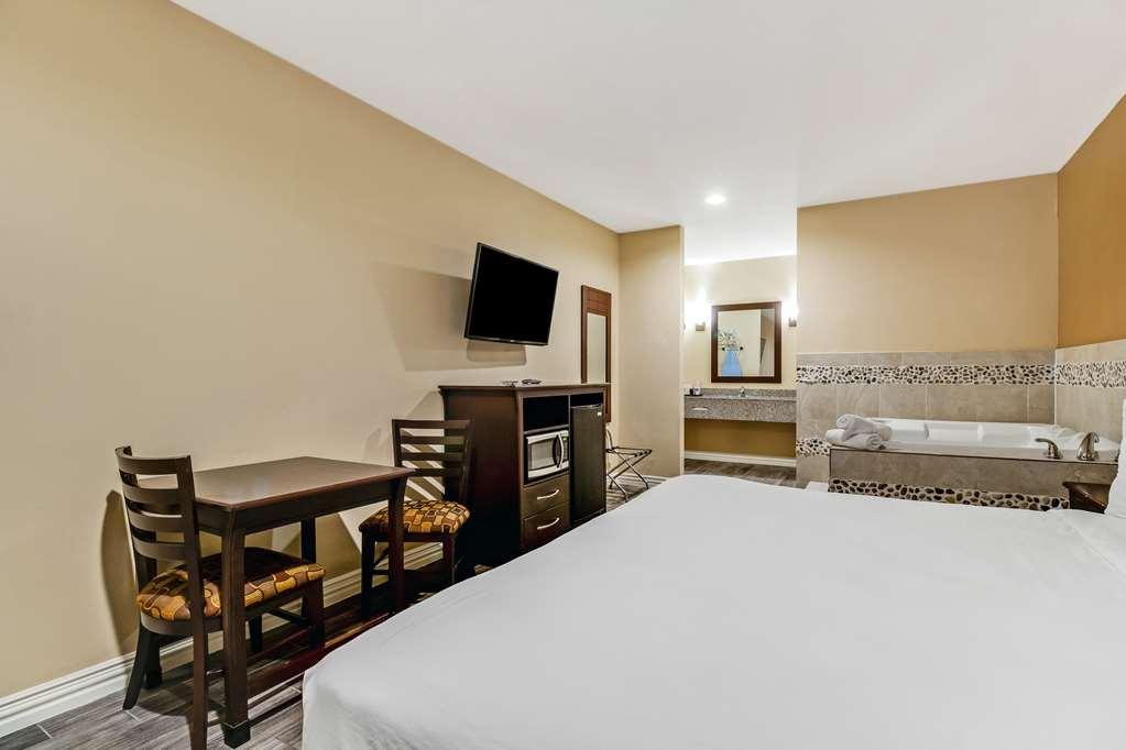 Americas Best Value Inn - Fm 529 Jersey Village Room photo