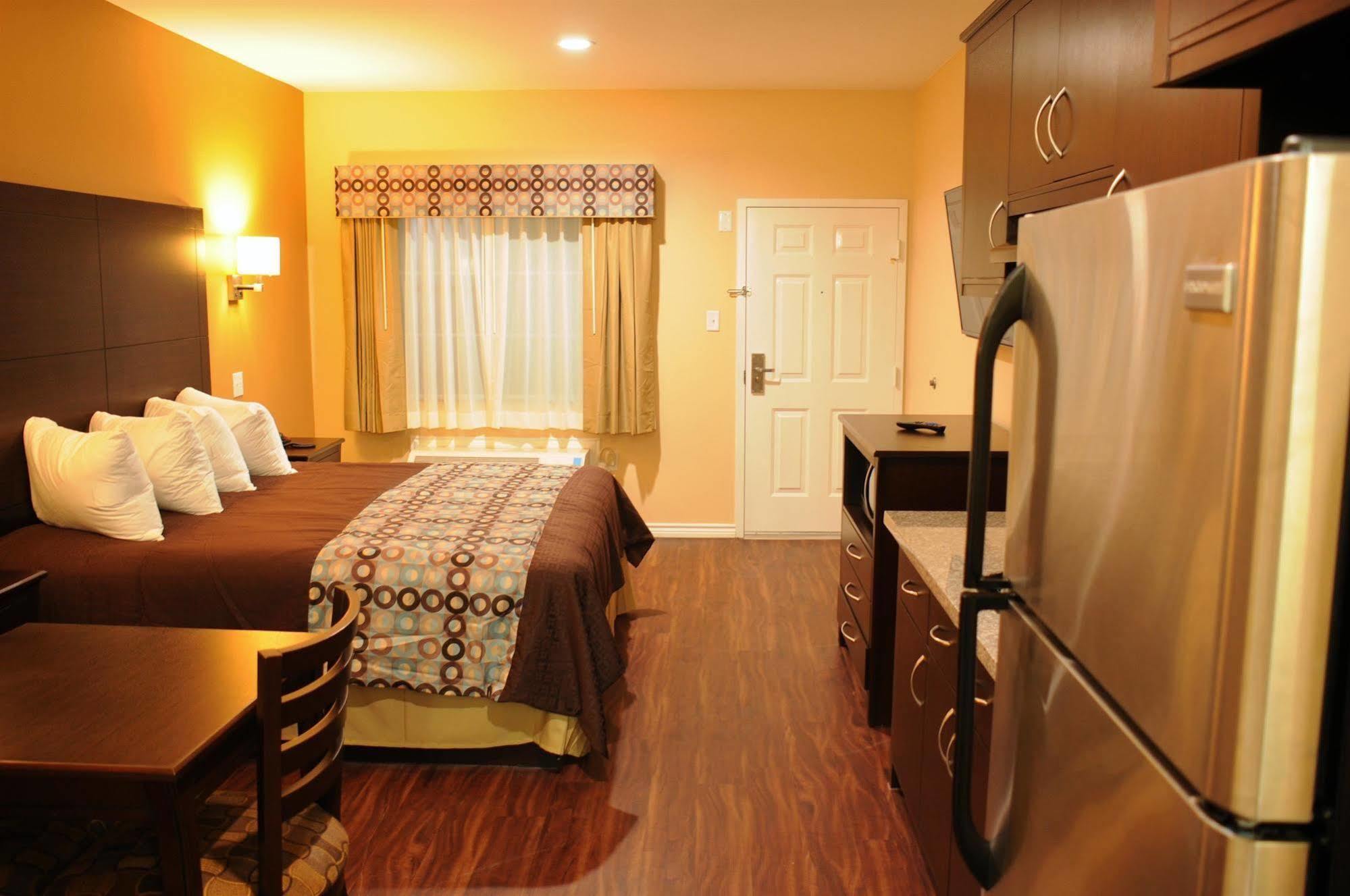 Americas Best Value Inn - Fm 529 Jersey Village Exterior photo